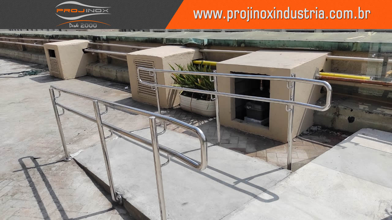Corrimão Inox Conforme Norma ABNT Imagem