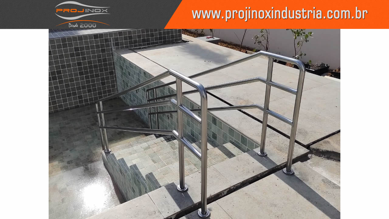 Corrimão Inox Conforme Norma ABNT Imagem