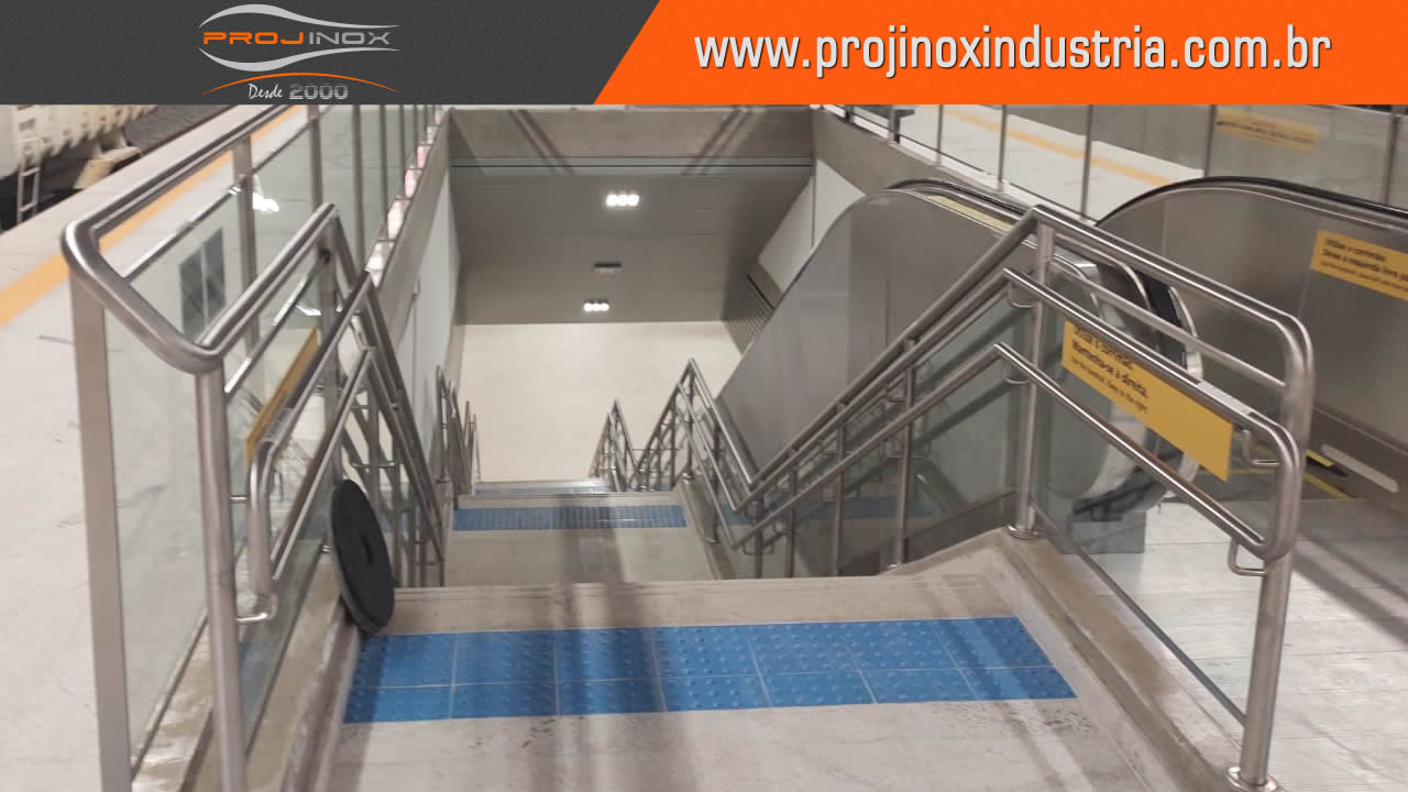 Corrimão Inox Conforme Norma ABNT Imagem
