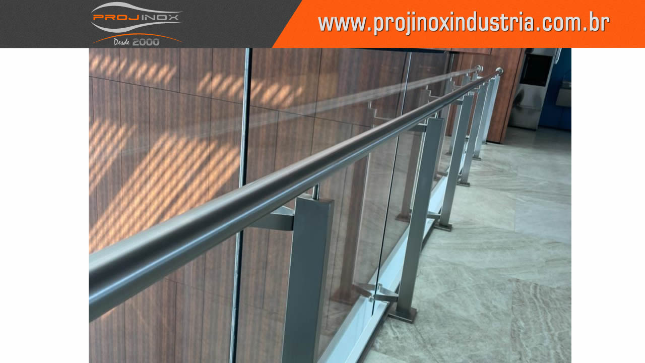 Corrimão Inox Conforme Norma ABNT Imagem