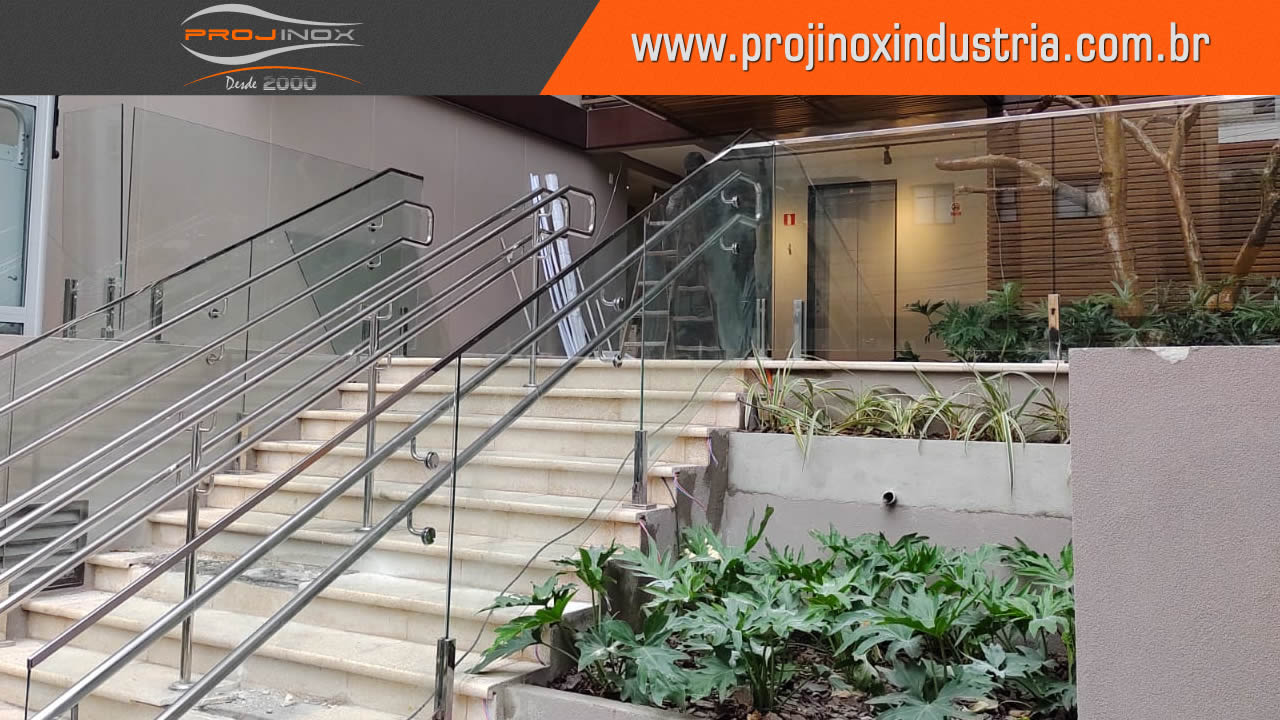 Corrimão Inox Conforme Norma ABNT Imagem