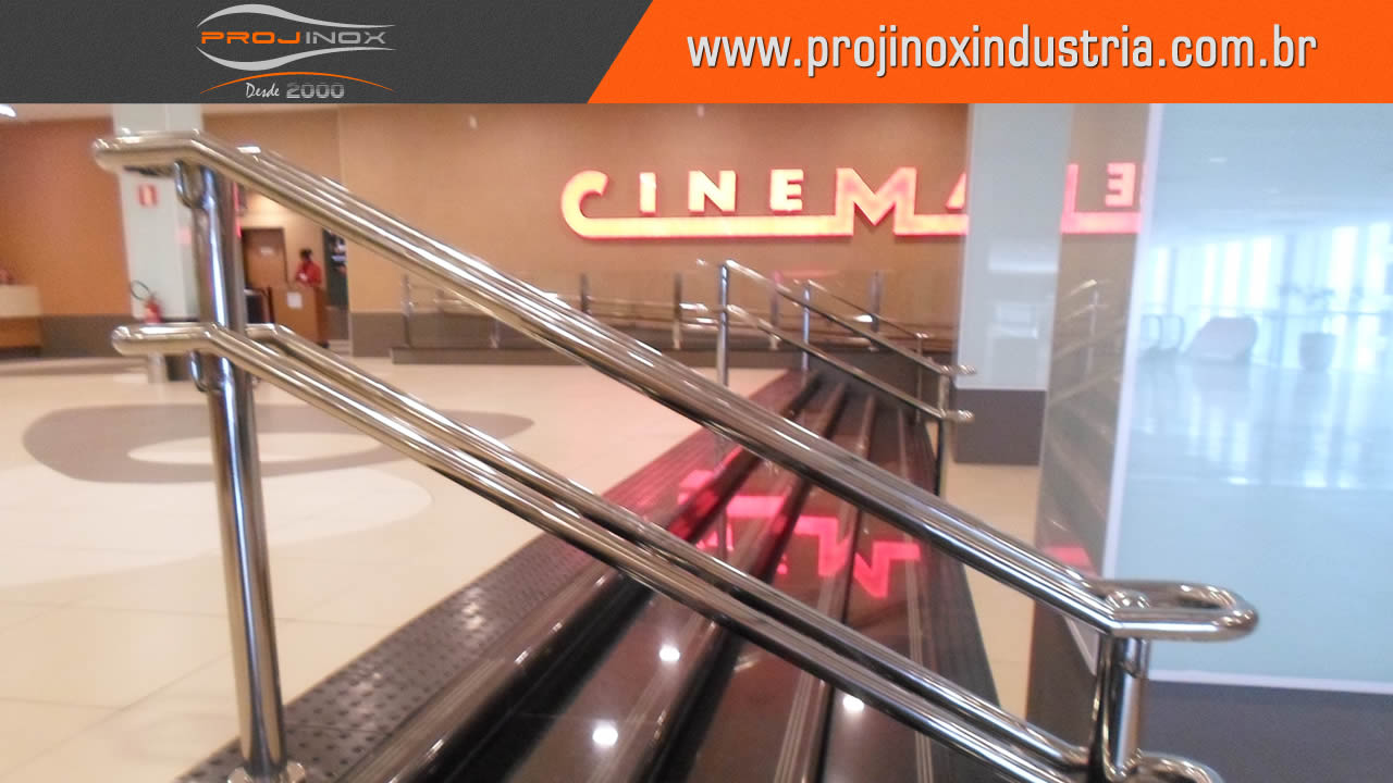 Corrimão Duplo em Aço Inox Imagem