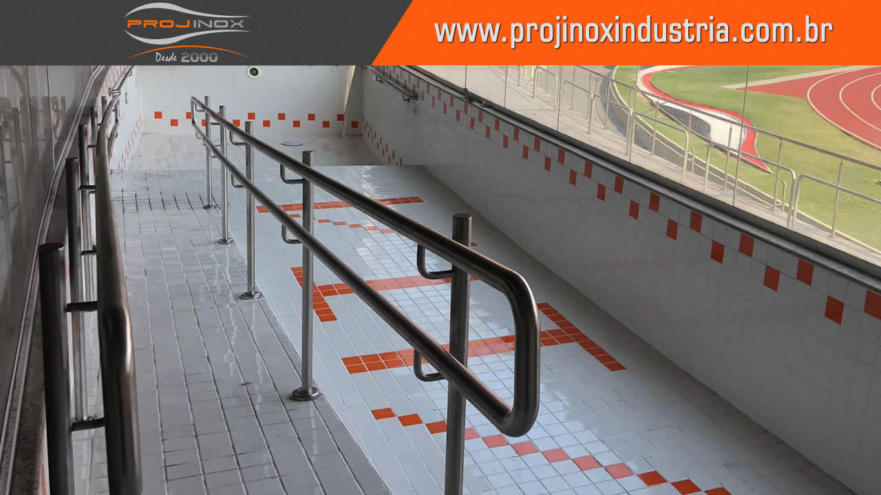 Corrimão Duplo em Aço Inox Imagem