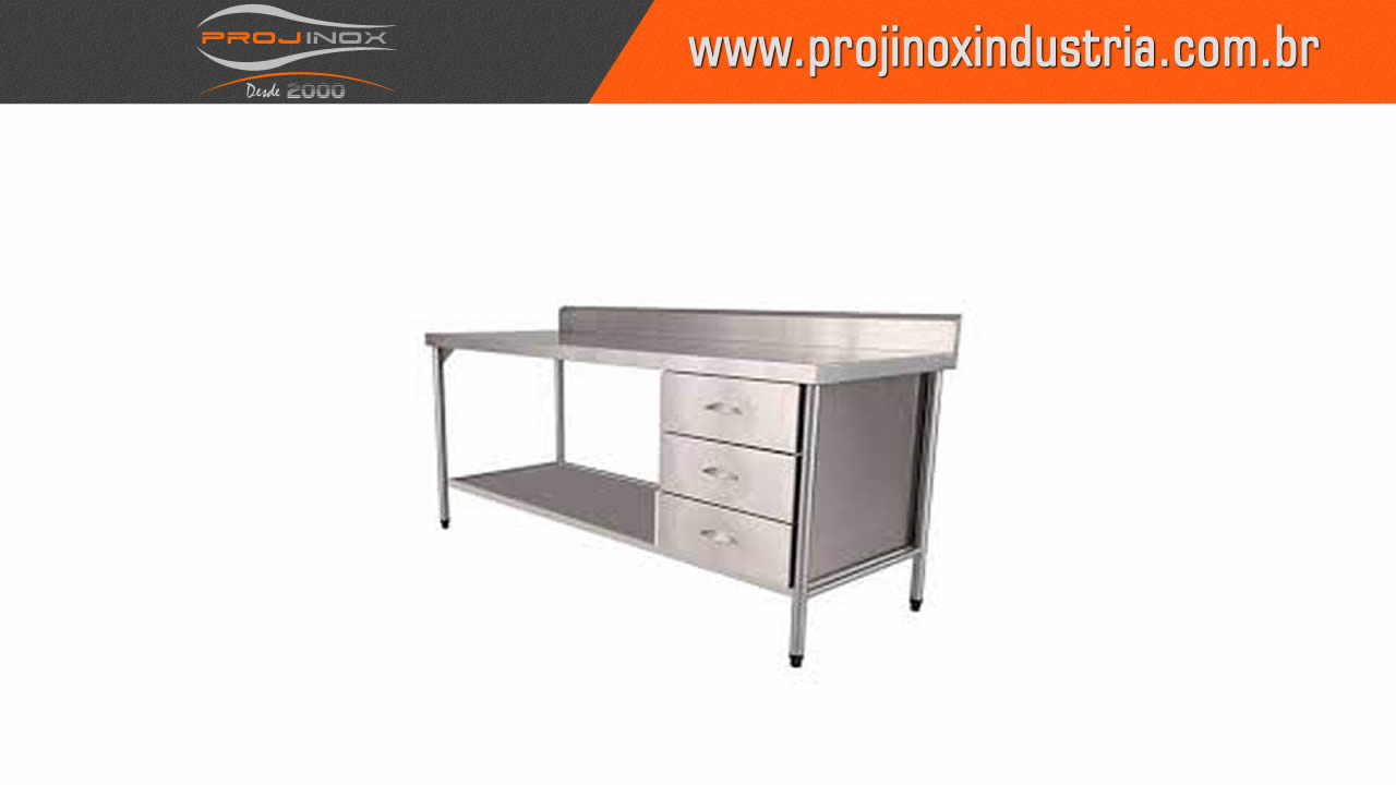Motivos para Comprar Mesa em Aço Inox Imagem