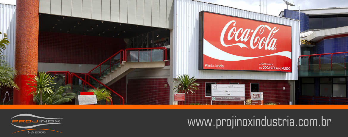 Projinox instala corrimão e guarda-corpo na Coca-Cola Femsa